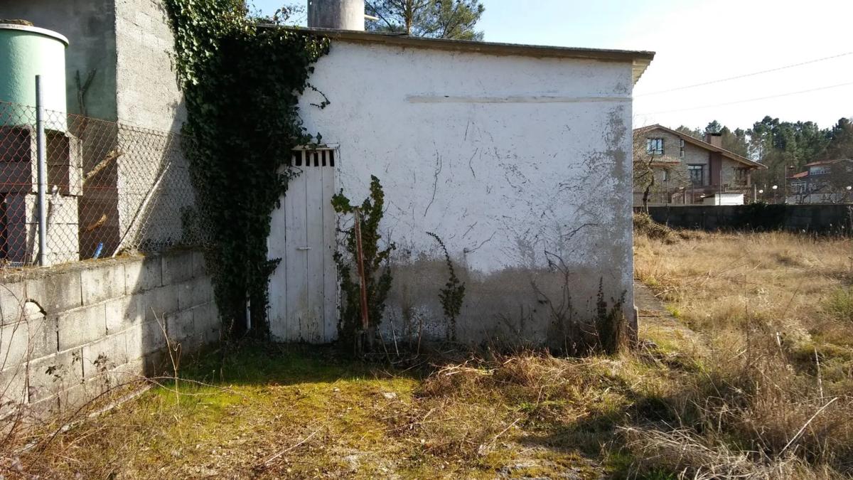 Terreno en venta en Vilamarin, Ourense photo 1