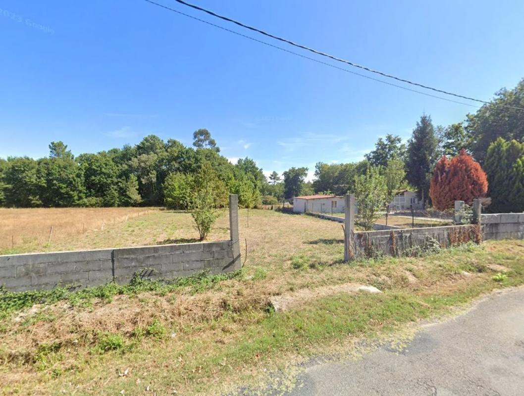 Terreno en venta en Amoeiro, Ourense photo 4