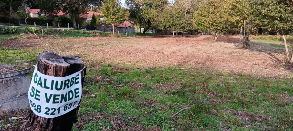 Terreno en venta en Vilamarin, Ourense photo 1