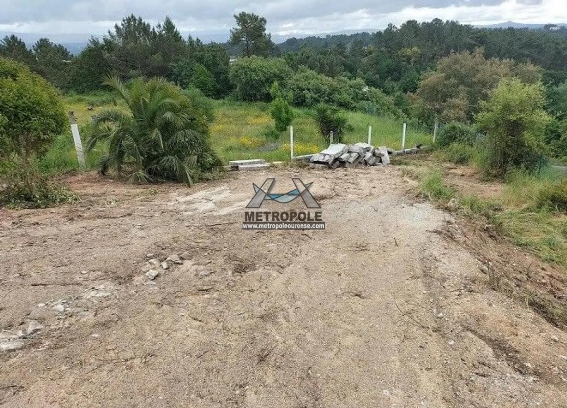 Terreno en venta en Toén, Ourense photo 4