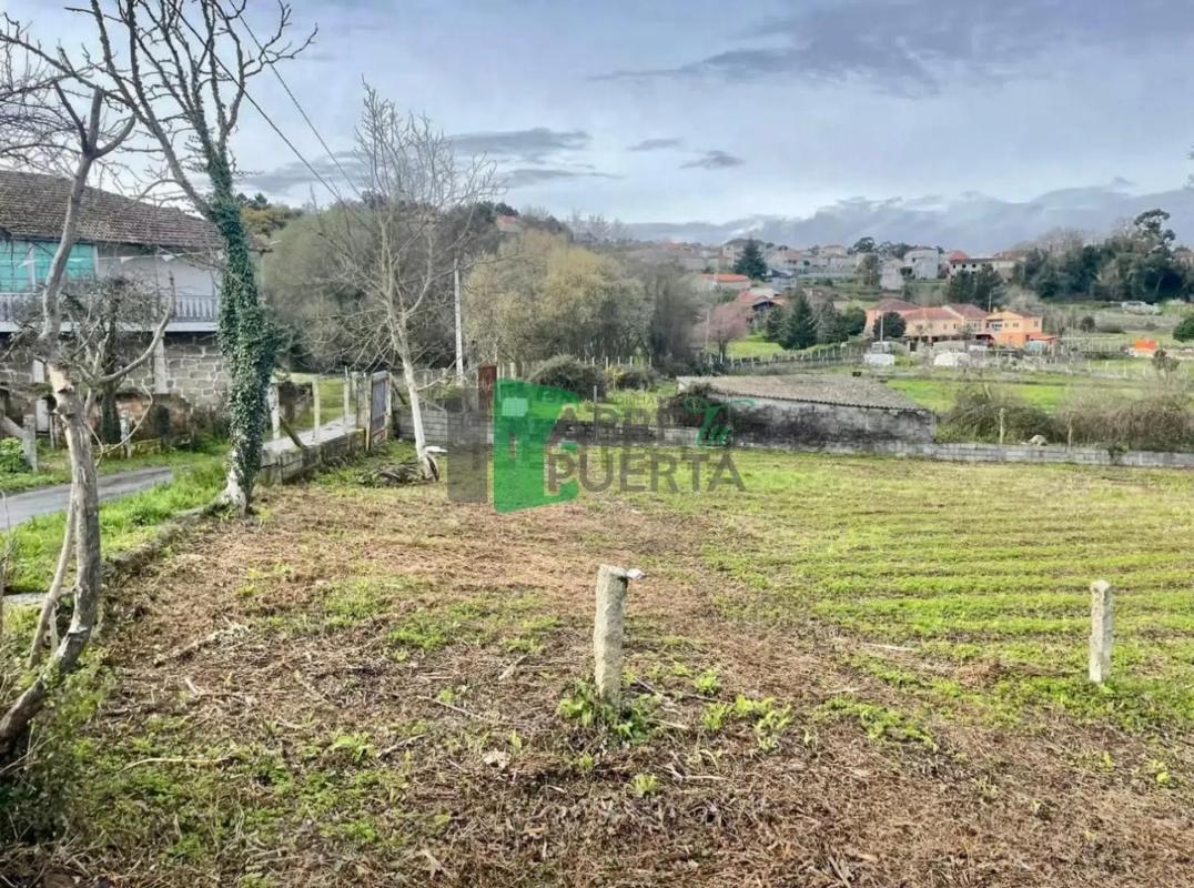 Terreno en venta en Barbadas, Ourense photo 3