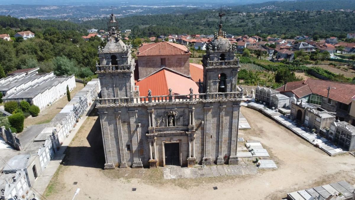 Terreno en venta en Toén, Ourense photo 1