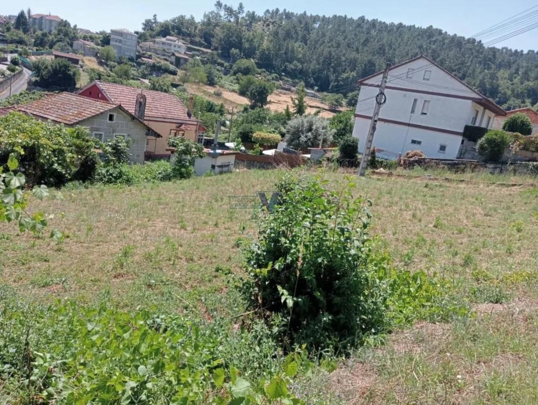 Terreno en venta en Barbadas, Ourense photo 3