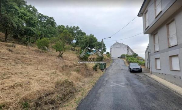 Terreno en San Cibrao das Viñas photo 1