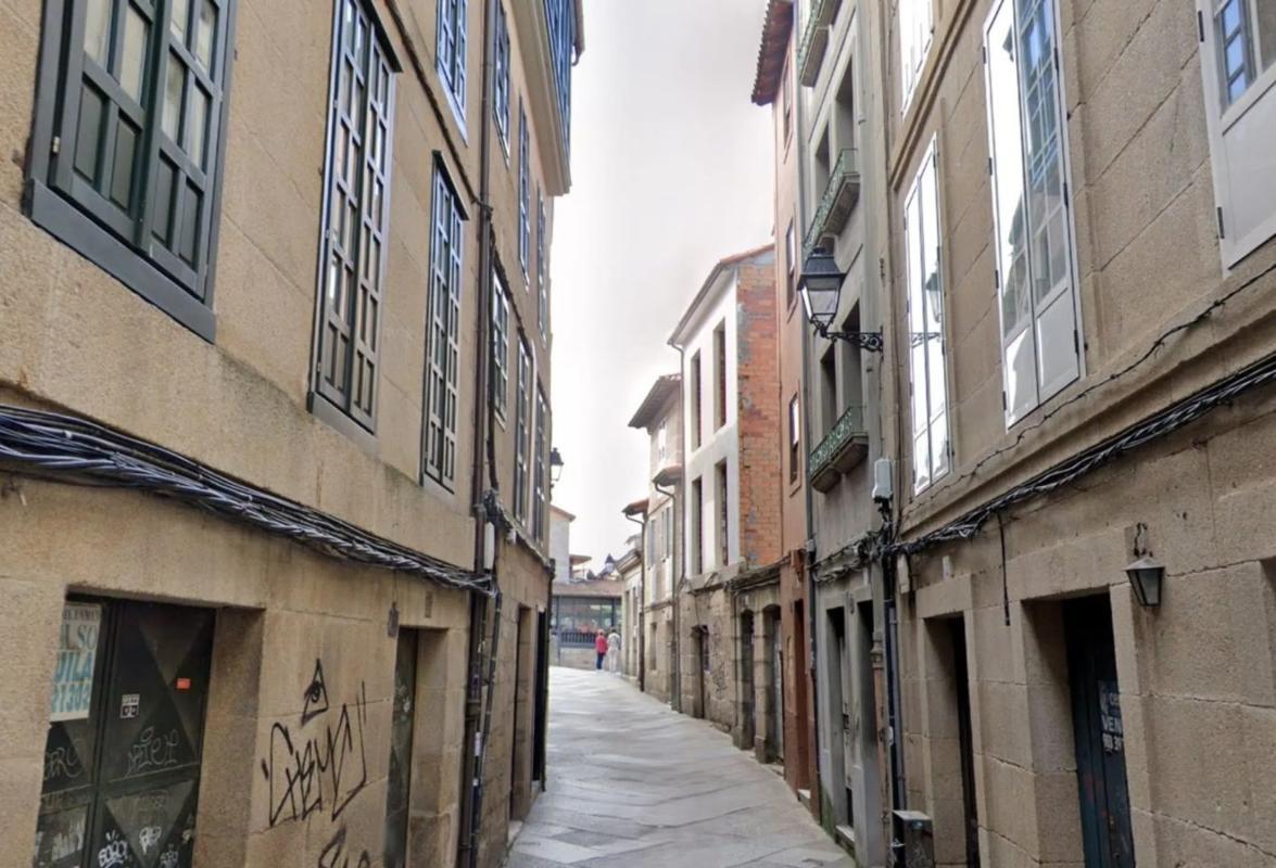 Działka na sprzedaż w Ourense, Ourense photo 1