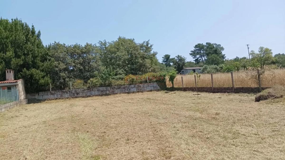 Land for sale in San Cibrao das Viñas, Ourense photo 2