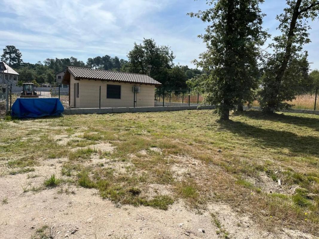 Terreno en venta en San Cibrao das Viñas, Ourense photo 2