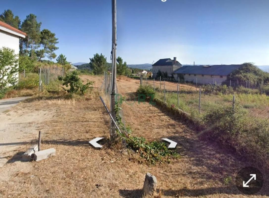 Terreno en venta en Toén, Ourense photo 2