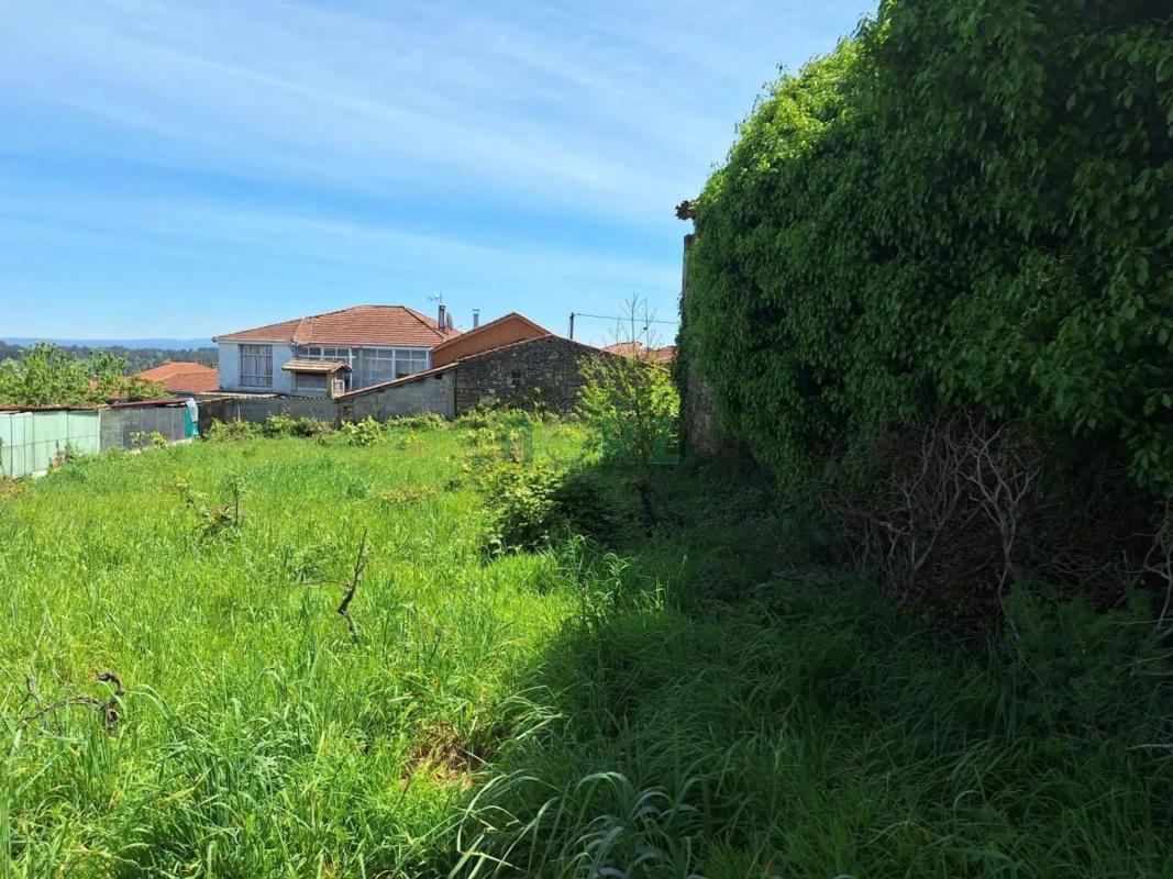 Terreno en venta en San Cibrao das Viñas, Ourense photo 3