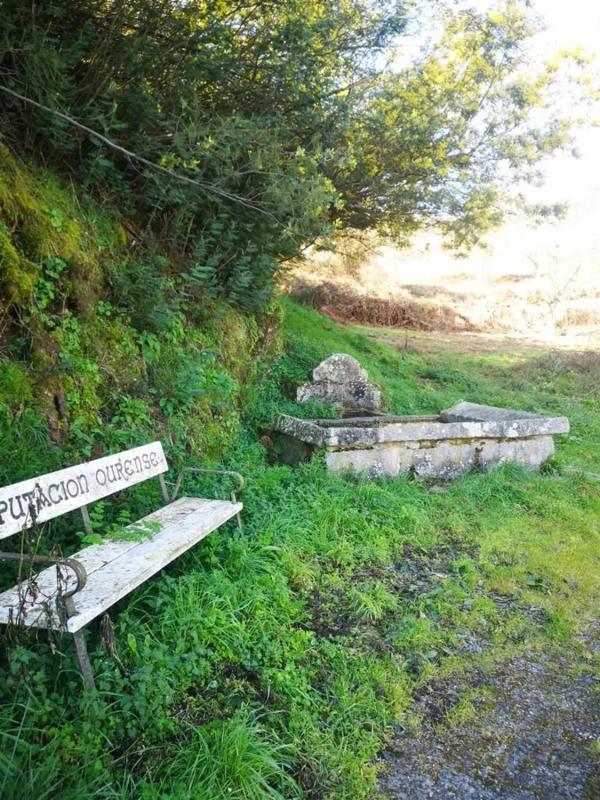 Terreno en venta en Toén, Ourense photo 3