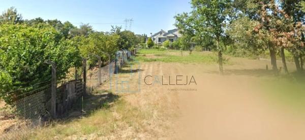 Terreno en San Cibrao das Viñas photo 2