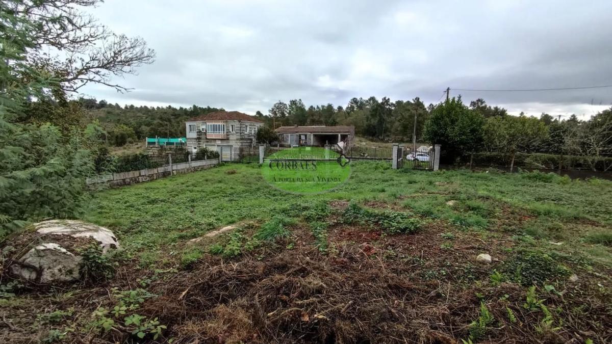 Terreno en venta en Toén, Ourense photo 1