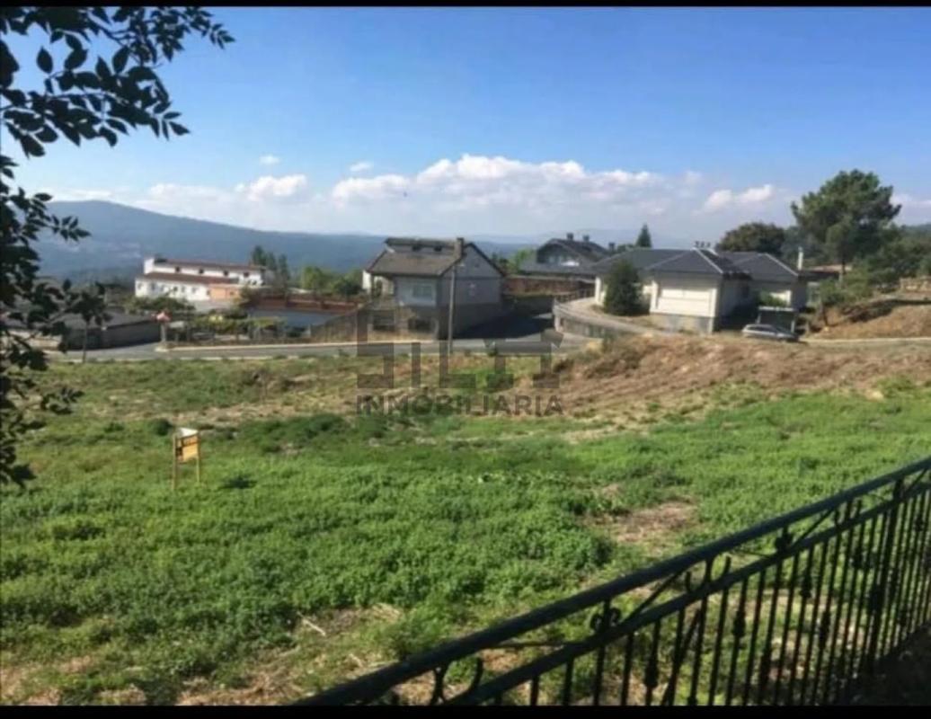 Terreno en venta en A Peroxa, Ourense photo 1