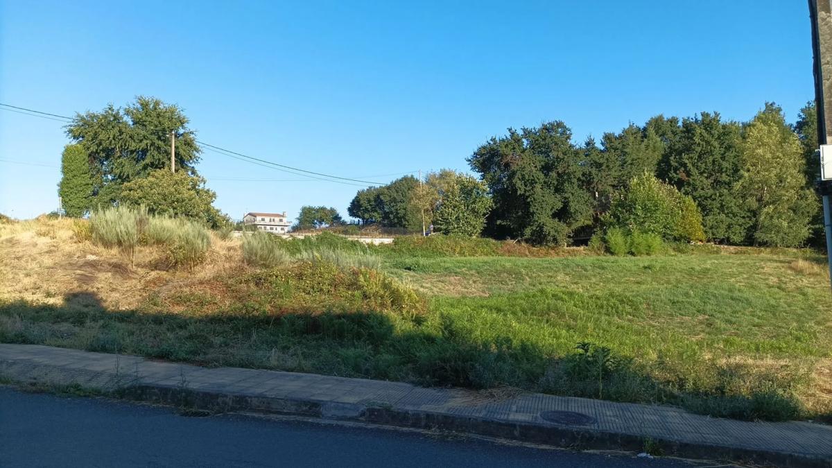 Terreno en venta en A Peroxa, Ourense photo 3