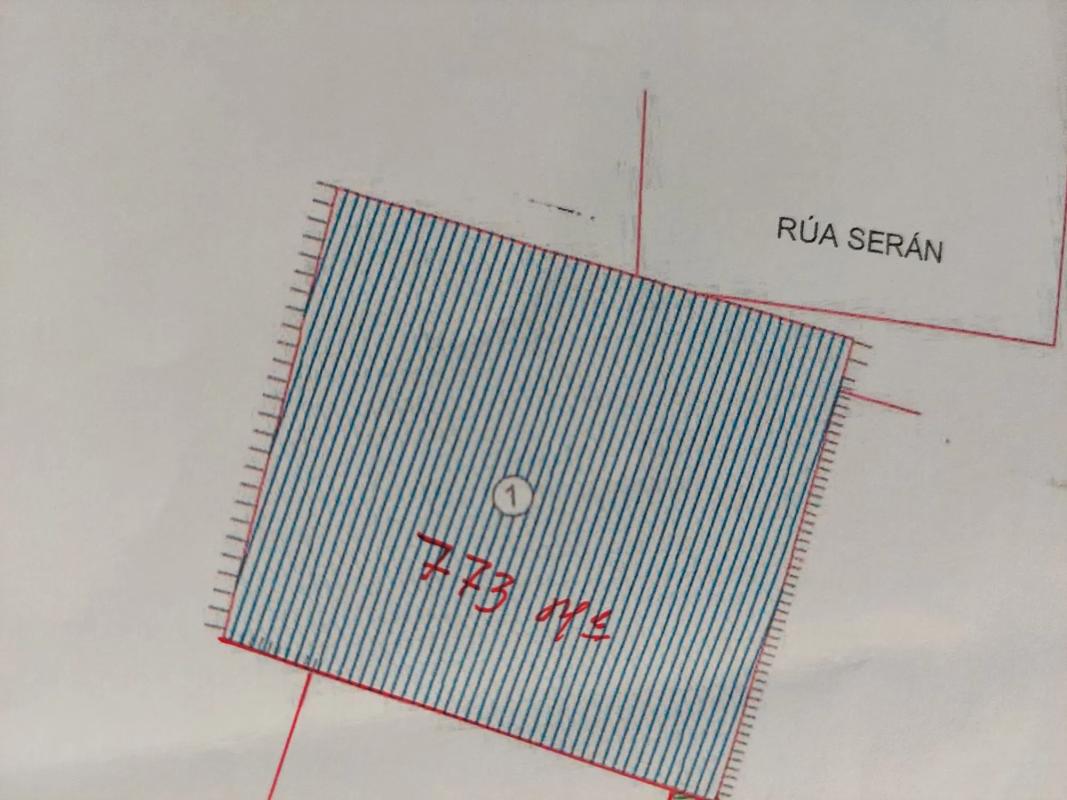 Terreno en venta en Ourense, Ourense photo 1