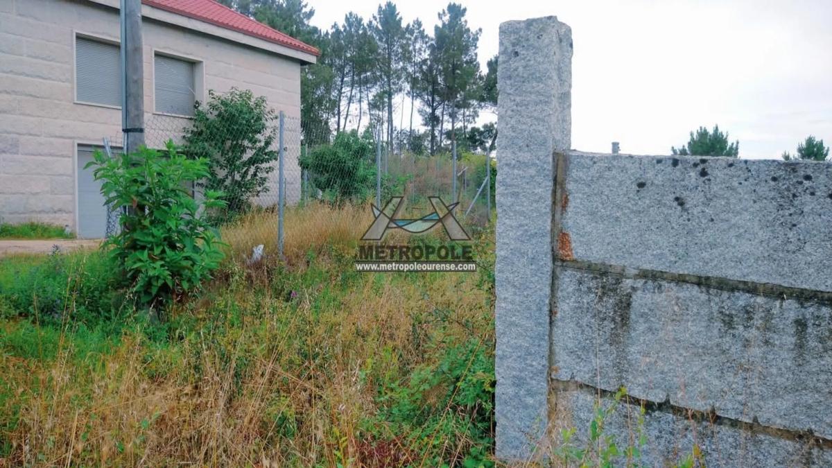 Terreno en venta en Barbadas, Ourense photo 3