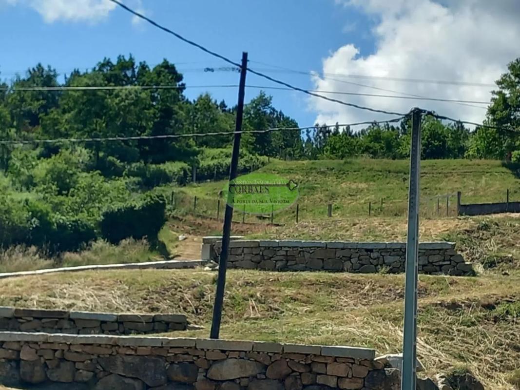 Terreno en venta en Barbadas, Ourense photo 1