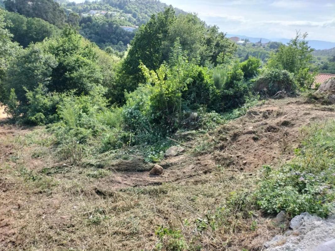 Участок земли на продажу в Перейру де Агурьар, Оренсе photo 2