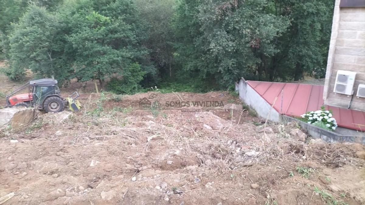 Участок земли на продажу в Перейру де Агурьар, Оренсе photo 4