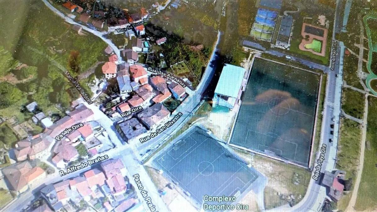 Terreno en venta en Ourense, Ourense photo 1