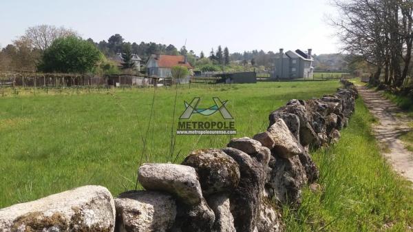 Terreno en Pereiro de Aguiar thumbnail 1