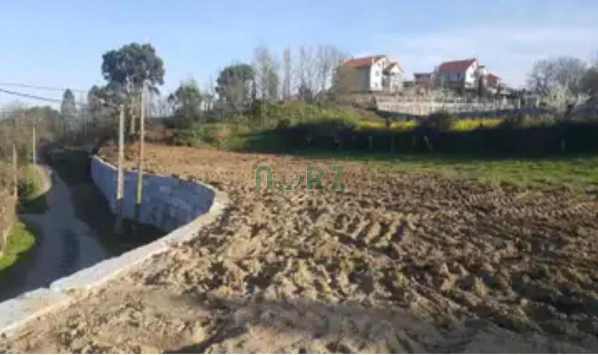 Terreno en venta en Barbadas, Ourense photo 3