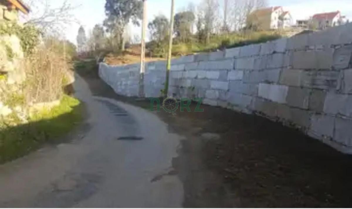 Terreno en venta en Barbadas, Ourense photo 4