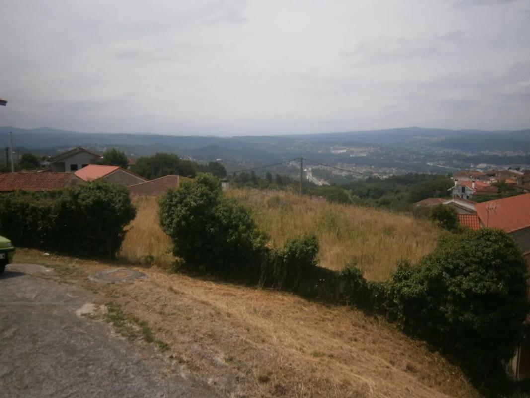 Działka na sprzedaż w Ourense, Ourense photo 4