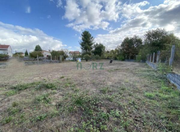 Terreno en San Cibrao das Viñas photo 2