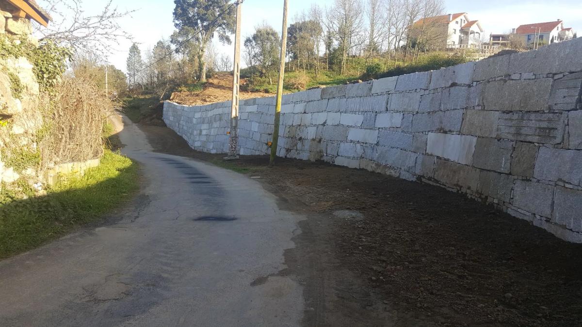 Terreno en venta en Barbadas, Ourense photo 2