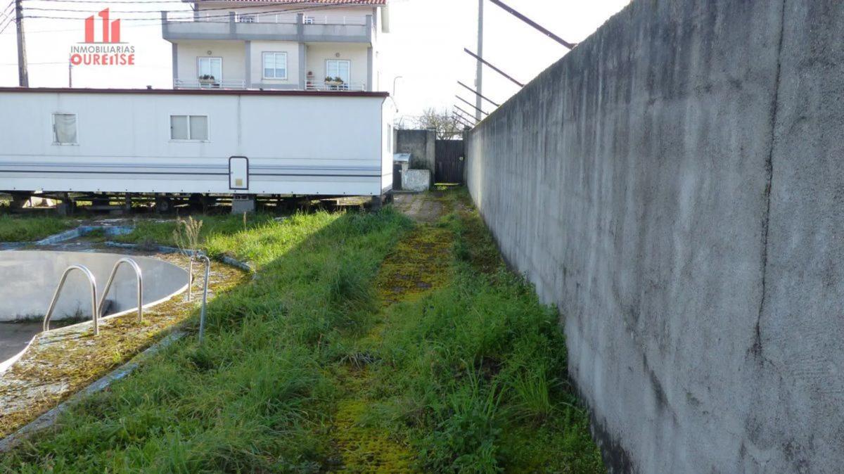 Terreno en venta en Barbadas, Ourense photo 3