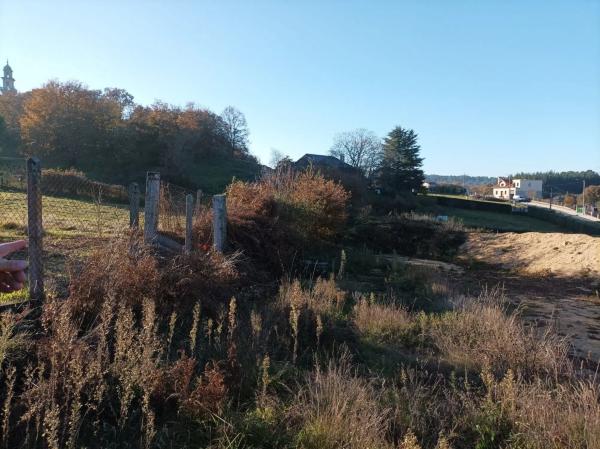Terreno en San Cibrao das Viñas photo 2