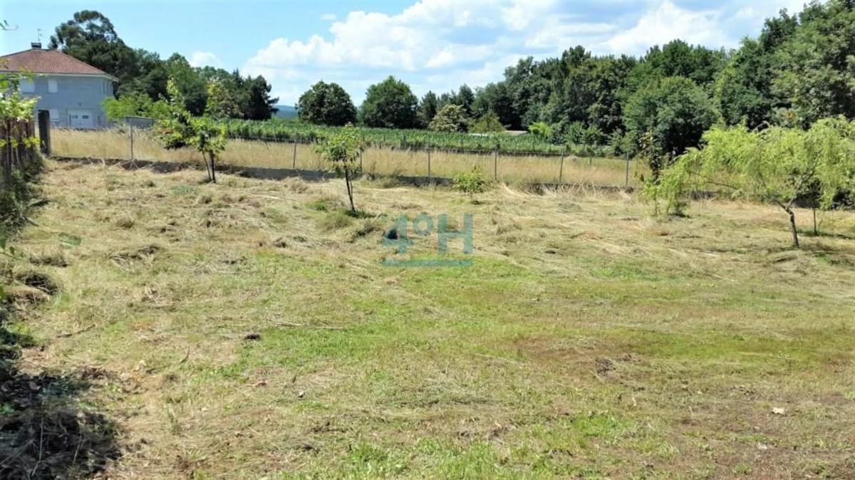 Terreno en venta en Vilamarin, Ourense photo 2