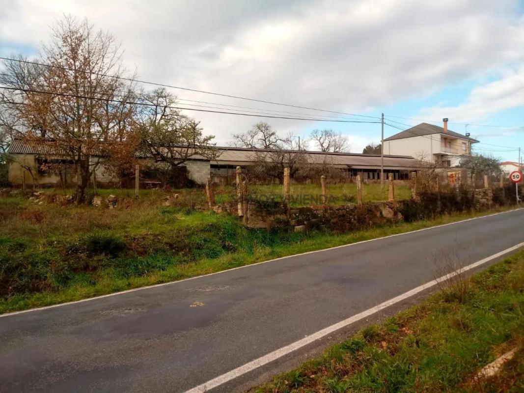 Terreno en venta en San Cibrao das Viñas, Ourense photo 2