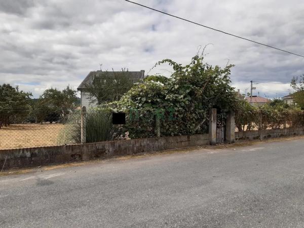 Terreno en calle Ponte Noalla photo 2
