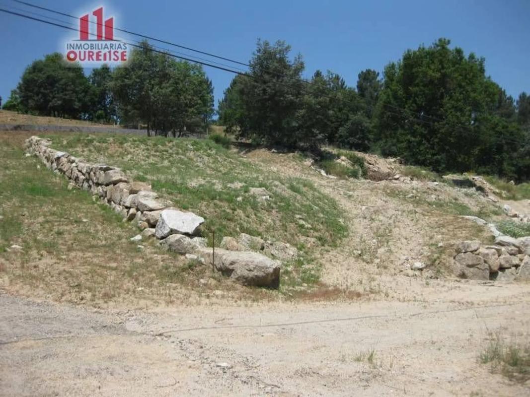 Terreno en venta en Barbadas, Ourense photo 1