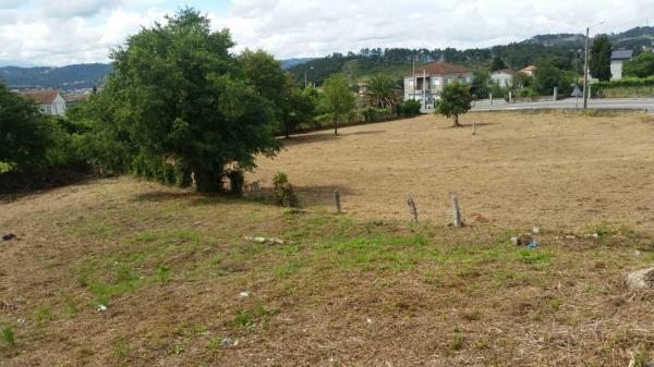 Terreno en calle Seixalbo thumbnail 2