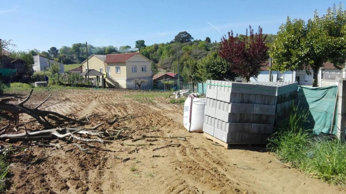 Terreno en venta en Coles, Ourense photo 2