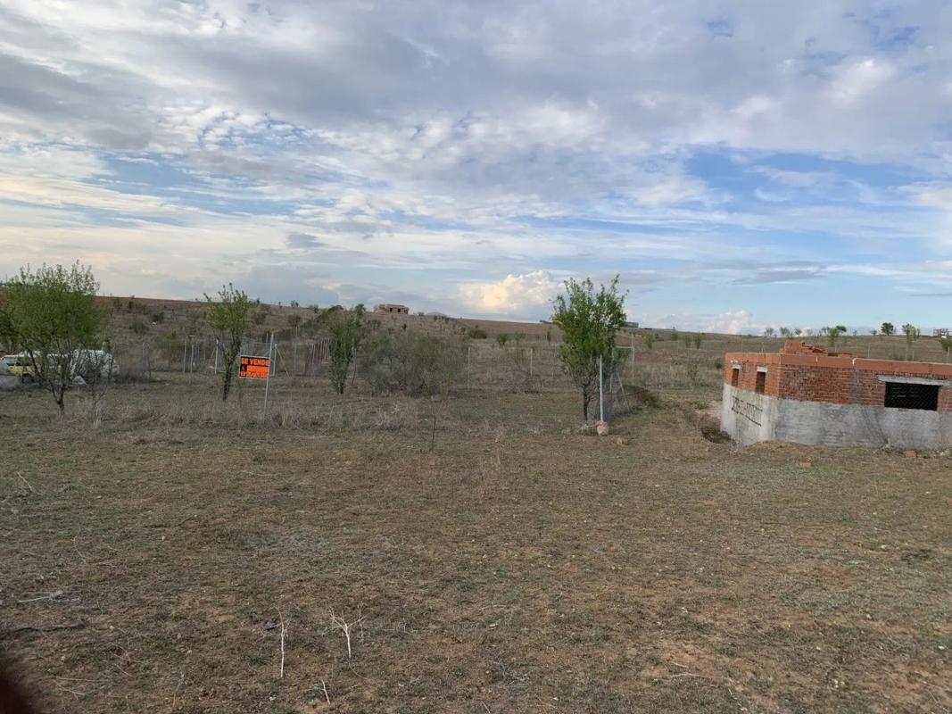 Terreno en venta en Mejorada del Campo, Madrid photo 1