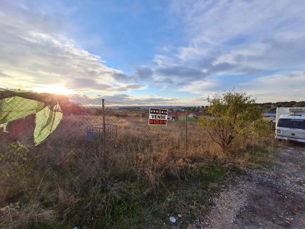 Terreno en calle del Abeto thumbnail 2