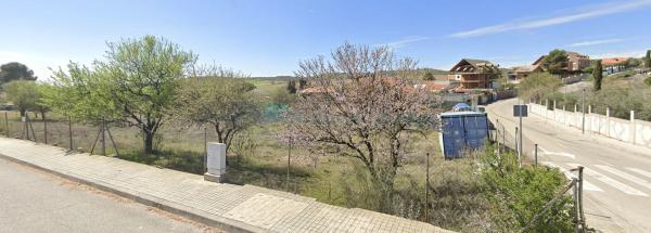 Terreno en calle Jilguero, 13 thumbnail 2