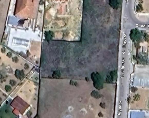 Terreno en calle Jilguero, 11 thumbnail 2