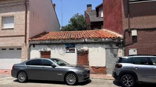 Terreno en calle Río Júcar photo 1