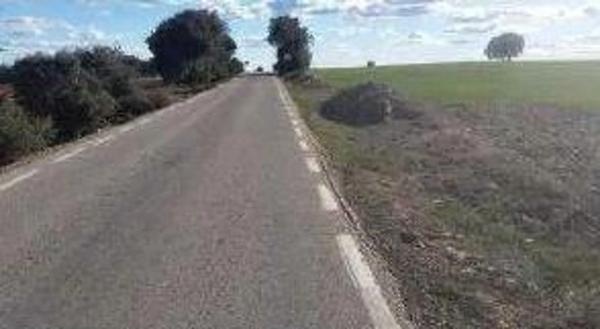 Terreno en camino del Llano Cobo, 2 Polig 2 thumbnail 1