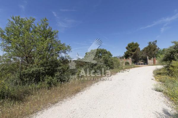 Terreno en Villalbilla photo 3