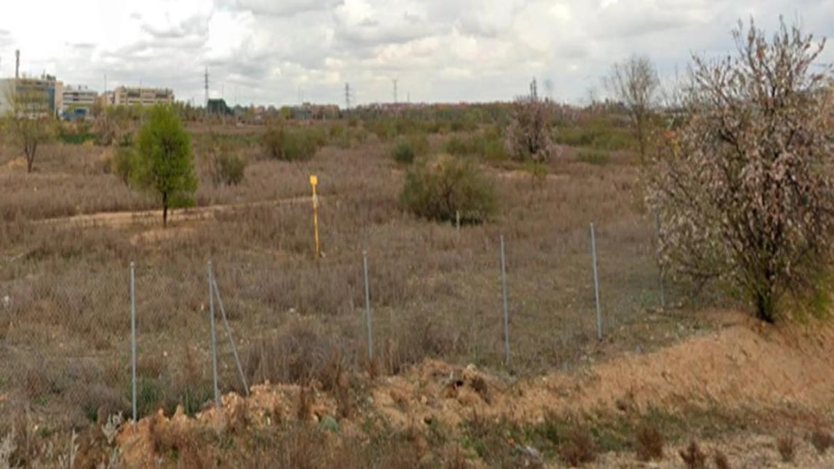 Terreno en venta en Alcalá de Henares, Madrid photo 1