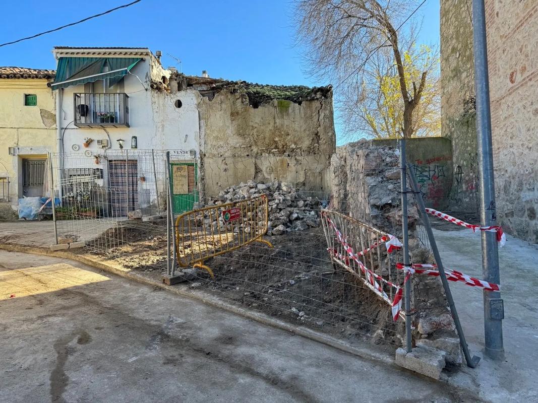 Terreno en venta en Anchuelo, Madrid photo 1