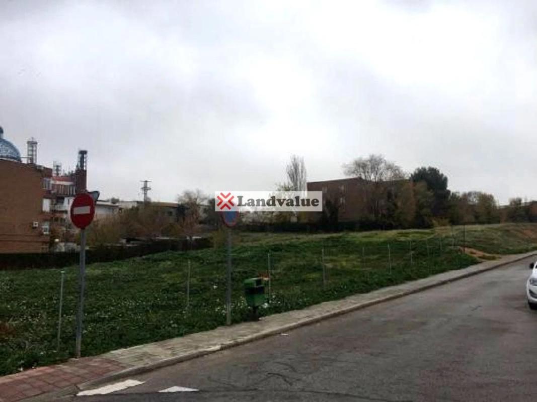Działka na sprzedaż w Mejorada del Campo, Madryt photo 5