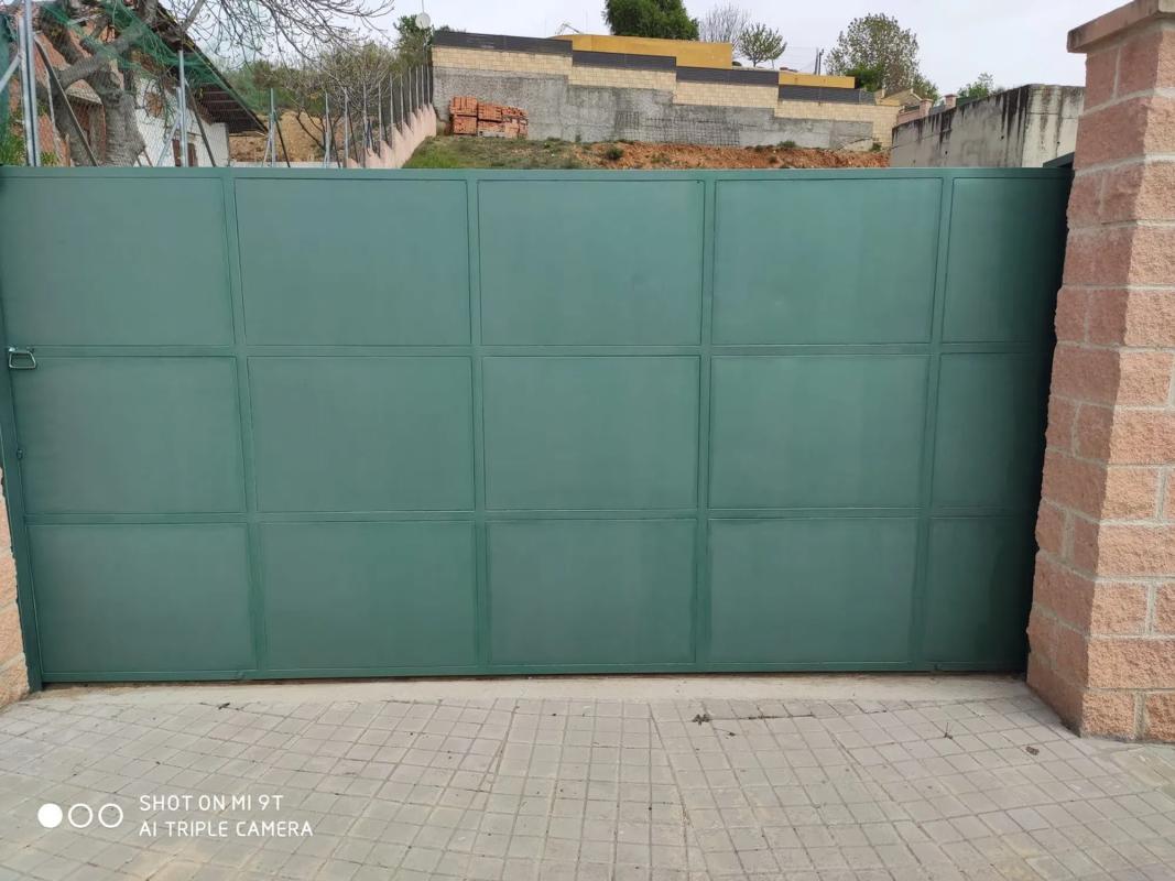 Участок земли на продажу в Камарма-де-Эстеруэлас, Мадрид photo 5