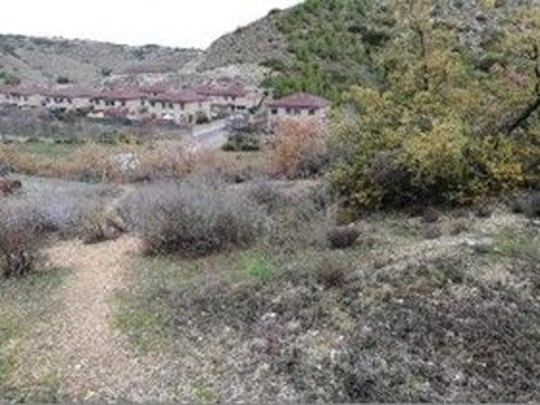 Terreno en calle Madreselva thumbnail 2